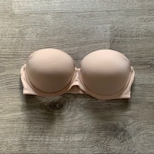 Victoria’s Secret Strapless Push Up Bra